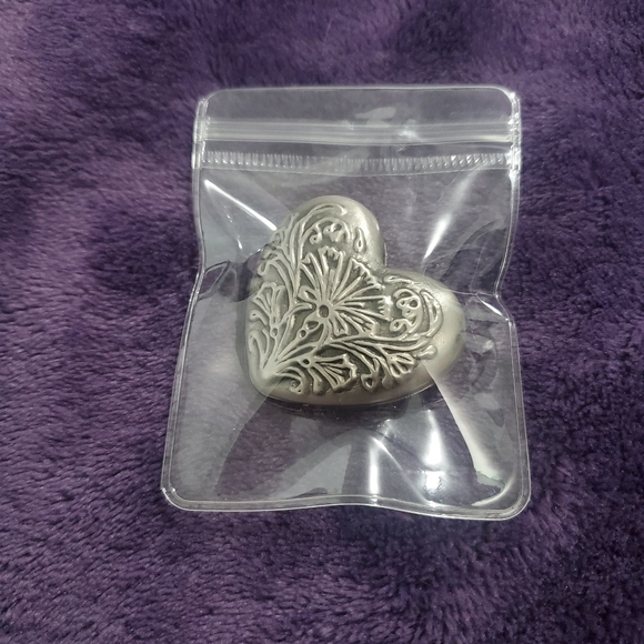 Art Nouveau heart brooch pin - Picture 5 of 5